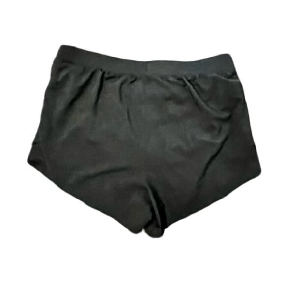 NWT UNDER ARMOUR SHORTS WOMEN SIZE LARGE BLACK NEW WITH LINER - Picture 2 of 4